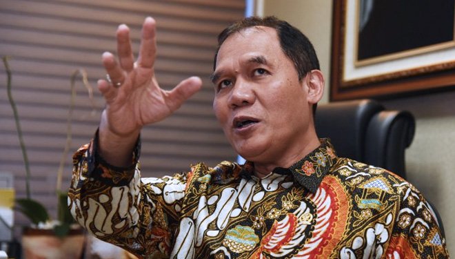Bambang Haryo Soekartono