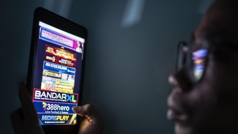 kominfo blokir judi online