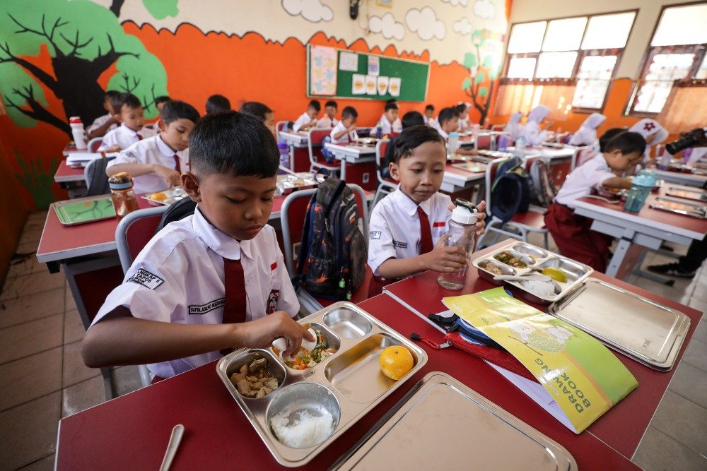 06012025-bi-arf-22-makan_gratis-10_1736220210