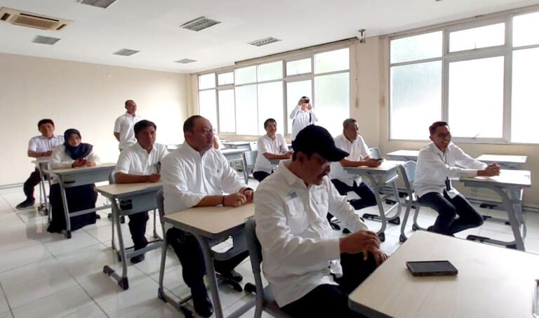 52d2c032de9b17d0eb505154b4d5dab7