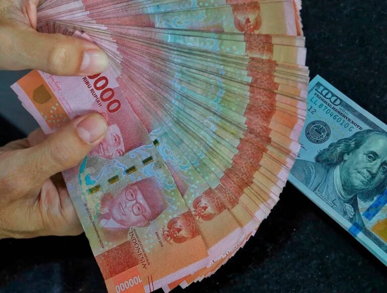 Apakah-Pelemahan-Rupiah-Berpotensi-Menyebabkan-Inflasi-di-Indonesia