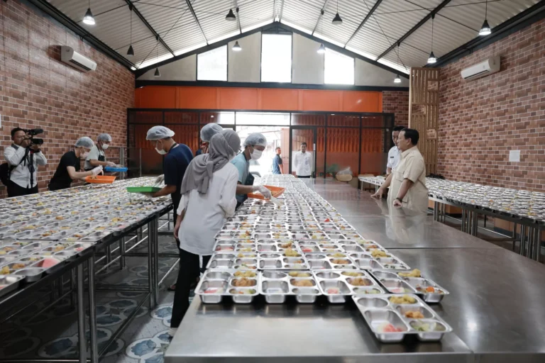 dapur-umum-mbg-makan-bergizi-gratis.jpeg