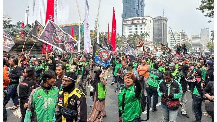 Foto-Ilustrasi-Demonstrasi-Ojek-Online-di-Jakarta-Terbaru