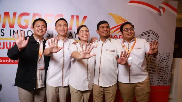 Ketua-Umum-Pengurus-Pusat-Tunas-Indonesia-Raya-PP-TIDAR-Rahayu-SaraswatiDjojohadikusumo.jpeg-696x392