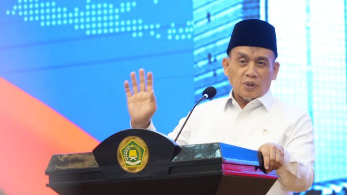Wakil-Menteri-Agama-Republik-Indonesia-Romo-Muhammad-Syafii-696x392
