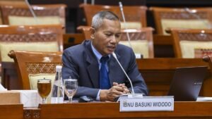 Wakil-Ketua-KPK-Ibnu-Basuki-Widodo-300x169