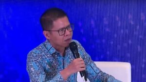 analis-kebijakan-ekonomi-asosiasi-pengusaha-indonesia-apindo-ajib-hamdani-1746003590-04-2025-300x169