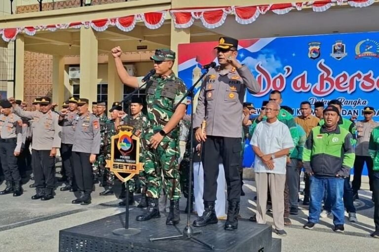 image_bank_2025_08_30_130040.981-fakta-unik-doa-bersama-tni-polri-kunci-utama-jaga-kondusifitas-lombok-tengah-dari-provokasi-asing-1