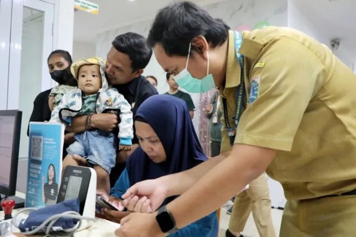 000105.612-program-cek-kesehatan-gratis-ckg-sasar-281-juta-rakyat-indonesia-1