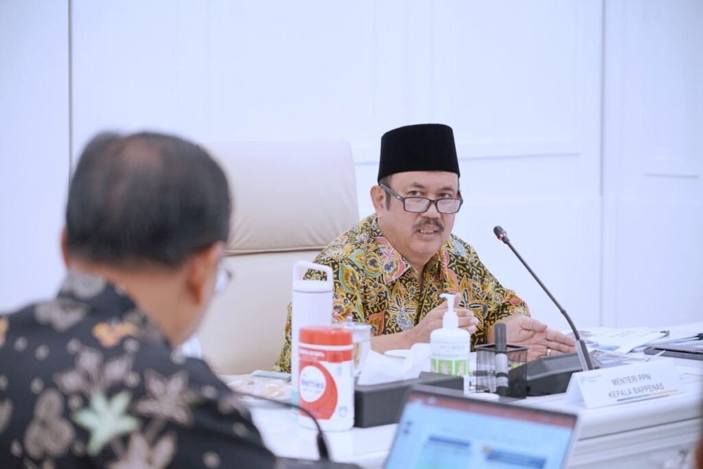 Menteri-Perencanaan-Pembangunan-NasionalKepala-Bappenas-Rachmat-Pambudy-makan-bergizi-gratis