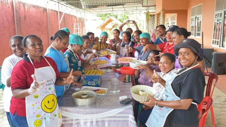 Perempuan-Moi-di-Sorong-pelatihan-tata-boga-1536x864