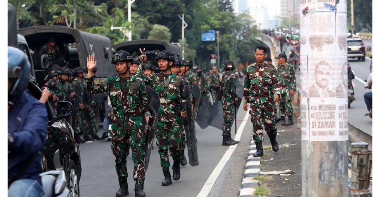 tnipolri-patroli-besarbesaran-kwitangsenayan-normal-lagi_279613-2