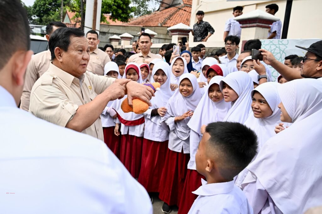 1742717788-presiden-prabowo-tahun-ini-dibangun-200-sekolah-rakyat-berasrama