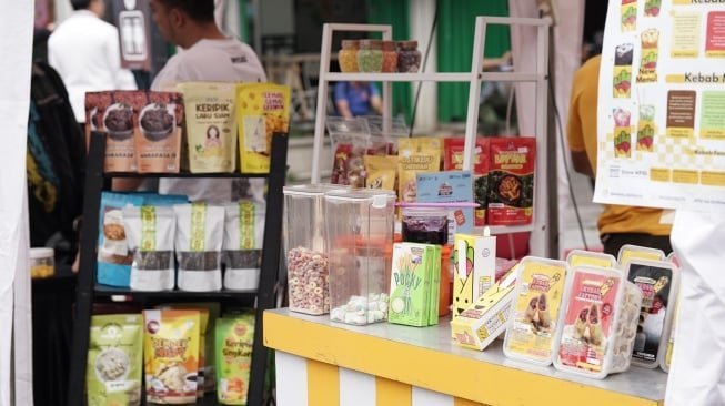 89627-umkm-ilustrasi-umkm