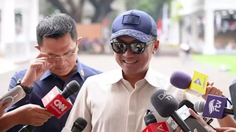 Menteri-Sekretaris-Negara-Mensesneg-Prasetyo-Hadi-kenaikan-pajak-daerah.jpg-1536x864