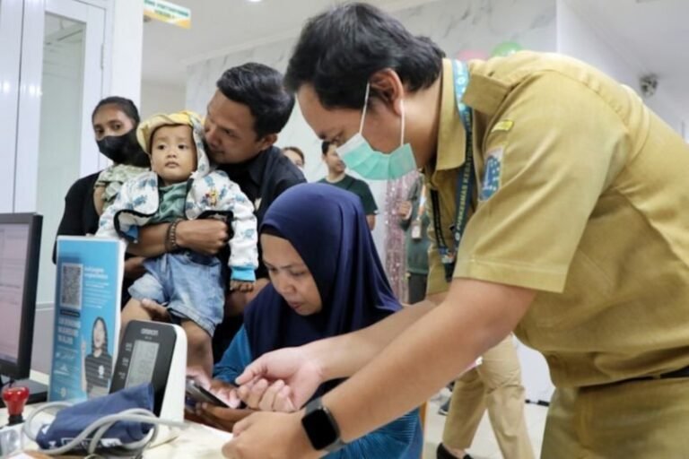 image_bank_2025_02_11_000105.612-program-cek-kesehatan-gratis-ckg-sasar-281-juta-rakyat-indonesia-1