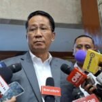 menkumham-supratman-andi-agtas-saat-ditemui-awak-media-di-gedung-nusantara-i-dpr-ri