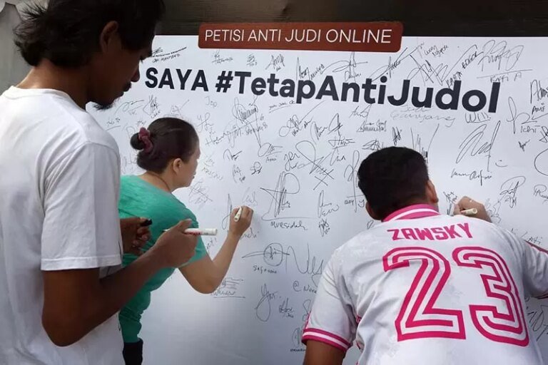 ANTI-JUDI-ONLINE-2189015207