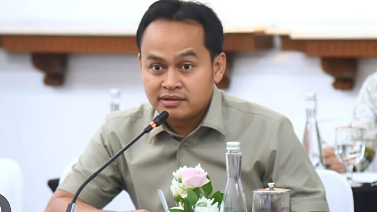 Anggota-Komisi-II-DPR-RI-Ujang-Bey-1536x864