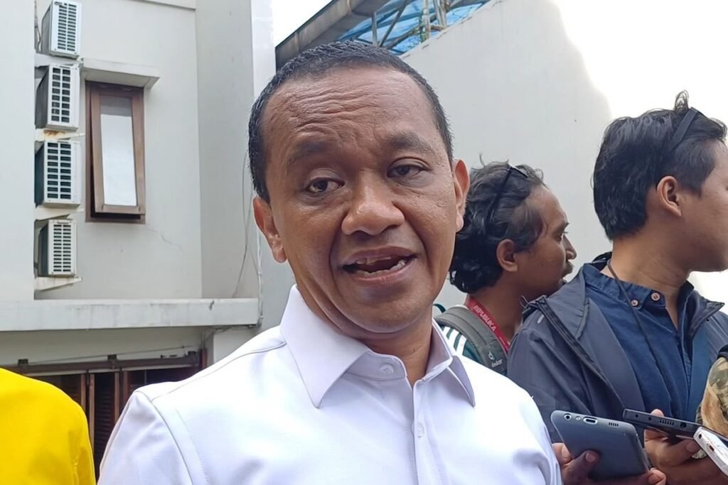 Menteri-Energi-dan-Sumber-Daya-Mineral-ESDM-Bahlil-Lahadalia-stok-bbm-libur-nataru
