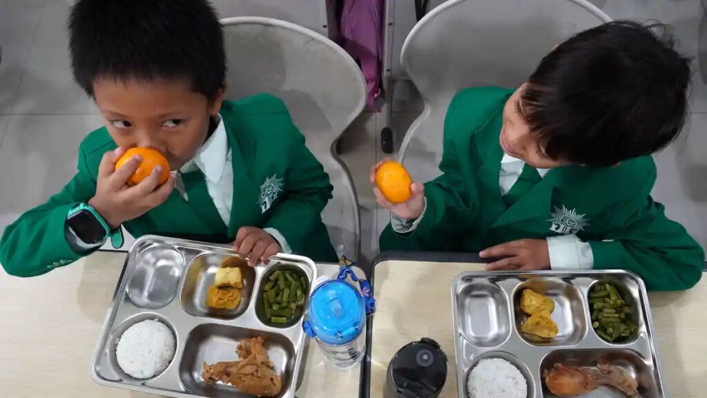 Program-MBG-di-Perguruan-Muhammadiyah-Antapani_20250826_143004