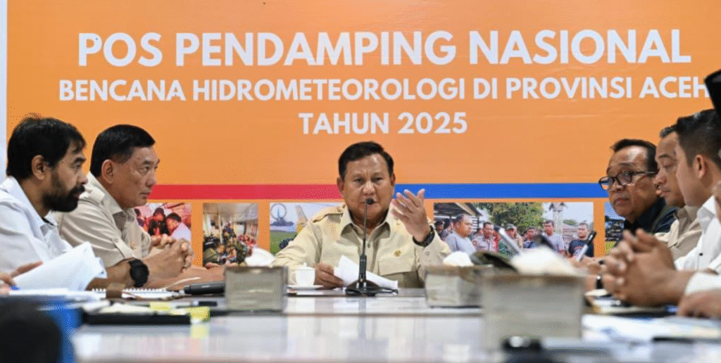 Usai-Peninjauan-di-Aceh-Presiden-Prabowo-Pimpin-Rapat-Terbatas-Penanganan-dan-Pemulihan-Bencana-Sumatra-1536x774