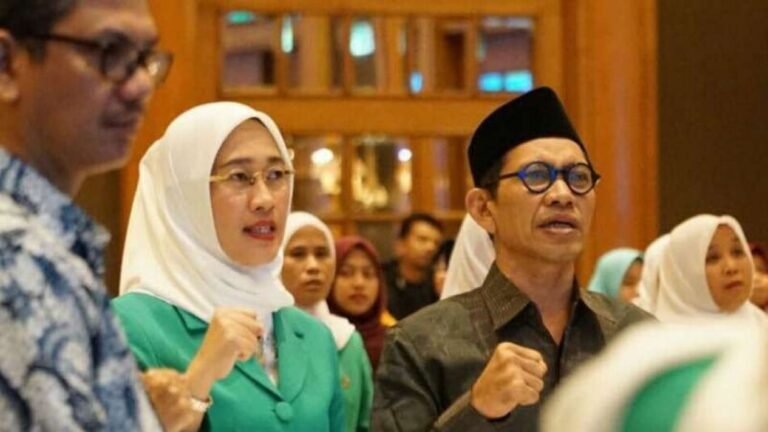 tokoh-NU-KH-Robikin-Emhas-2