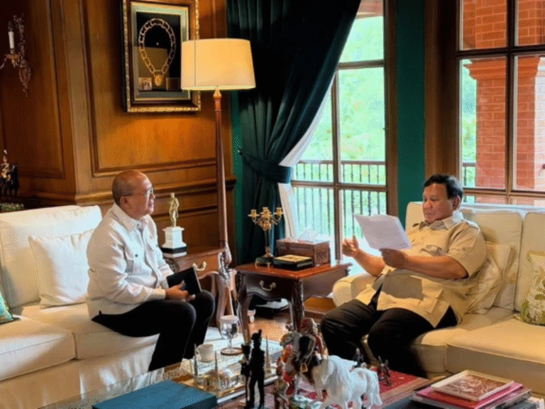 Prabowo-dan-Rosan-Bahas-Proyek-Hilirisasi-Rp100-Triliun-di-Hambalang-Dampaknya-Bikin-Penasaran