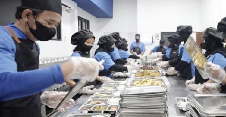 mbg-buka-peluang-kerja-dan-rezeki-untuk-lansia_276090