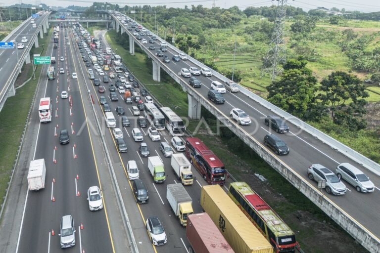 arus-mudik-lebaran-2026-1n2hu-dom