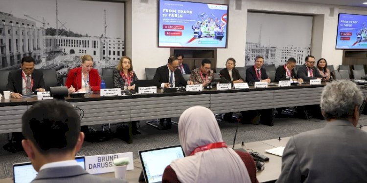 image_750x_68ff505e29794