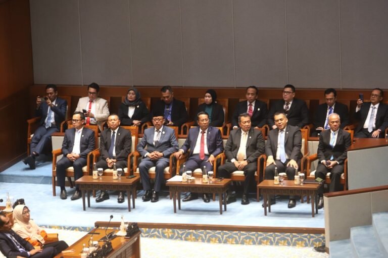 dpr-sahkan-ruu-psdk-jadi-uu5-21042026-155459