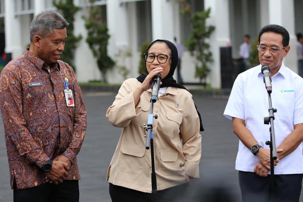 makan_bergizi_gratis_2026_dimulai_pemerintah_pastikan_standar_gizi_76261