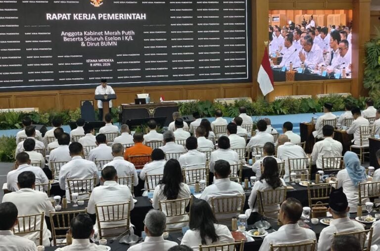 prabowo-Q0Fb_large