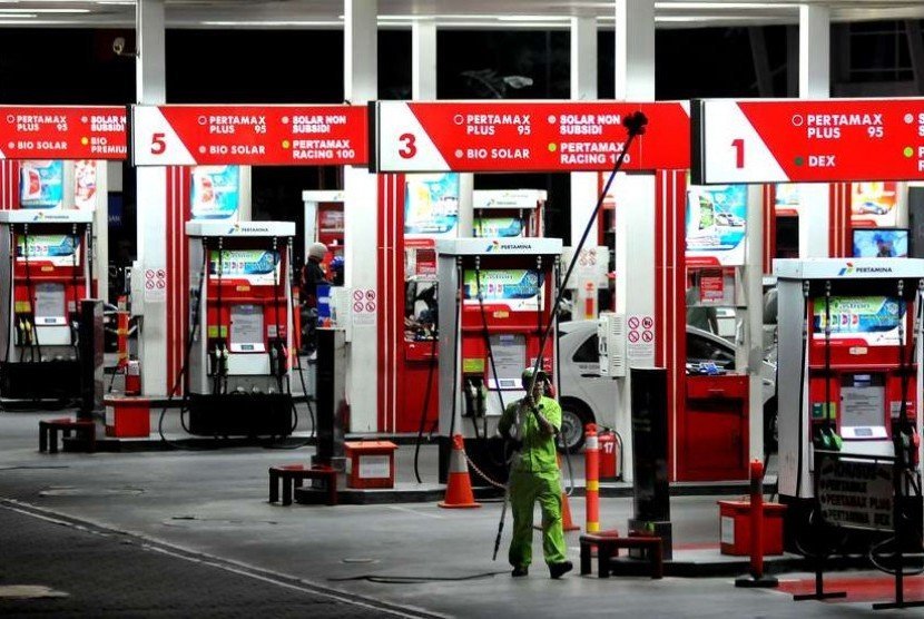 spbu-di-jalan-kuningan-jakarta-selatan-_141117222044-120