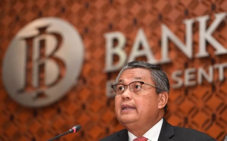 Gubernur-Bank-Indonesia-BI-Perry-Warjiyo-768x478