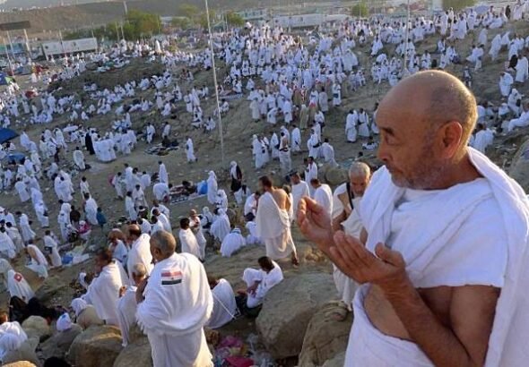 hari-arafah-puncak-ibadah-haji-seluruh-jamaah-melakukan-wukuf-so2hbwu8GV