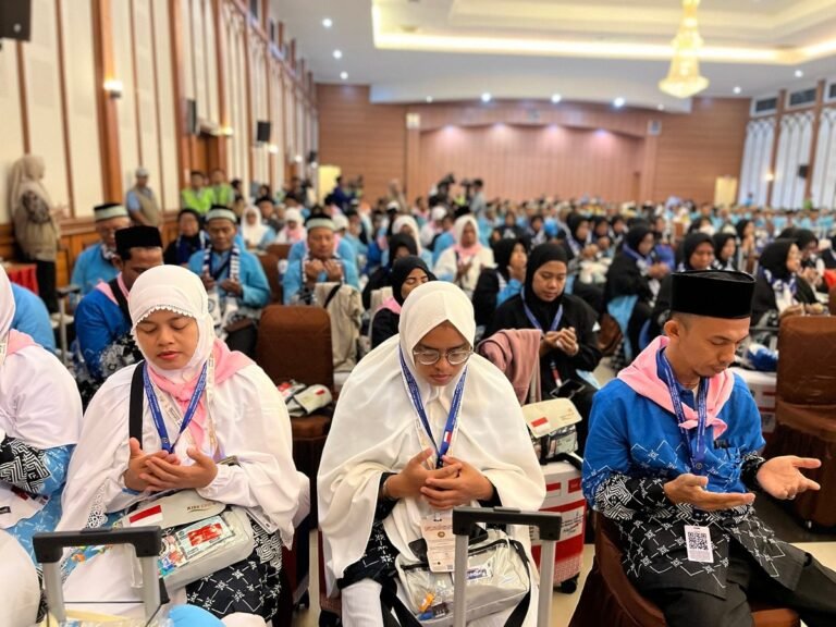 tanpa-antre-imigrasi-jemaah-haji-indonesia-rasakan-kemudahan-makkah-route-24042026-204012