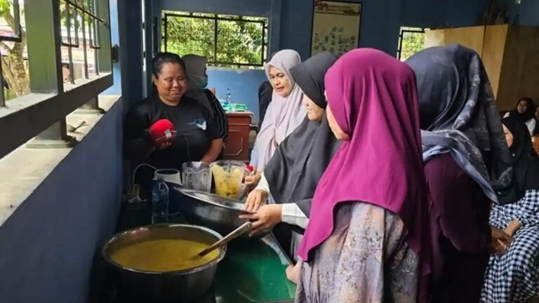 20260610_pelatihan-menolah-nanas