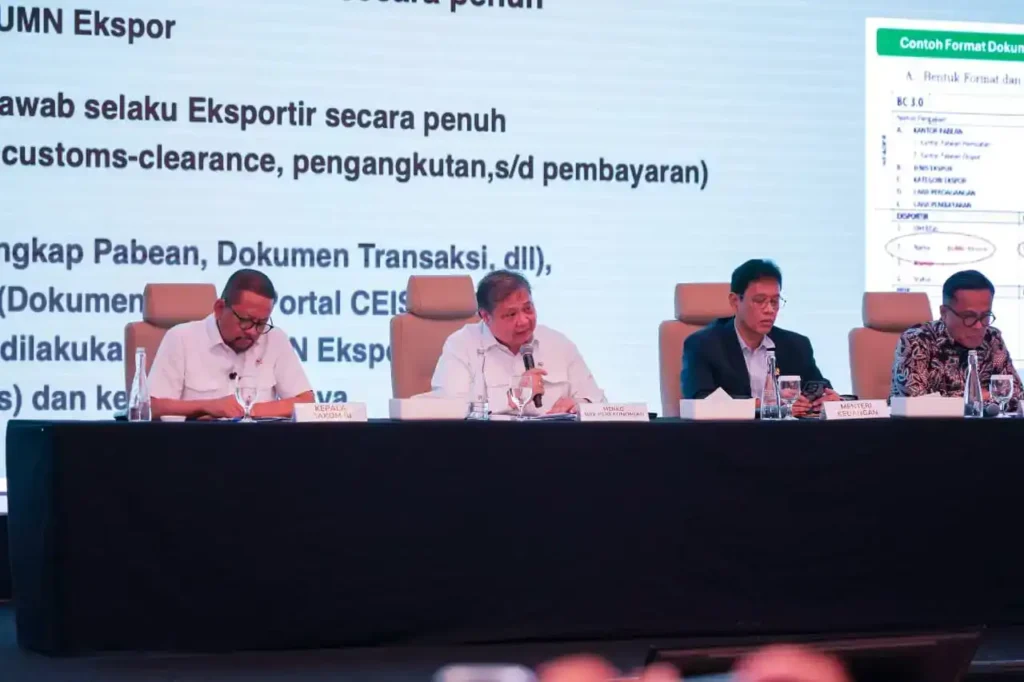 97829-pemerintah-matangkan-operasional-bumn-ekspor-kelola-komoditas-strategis