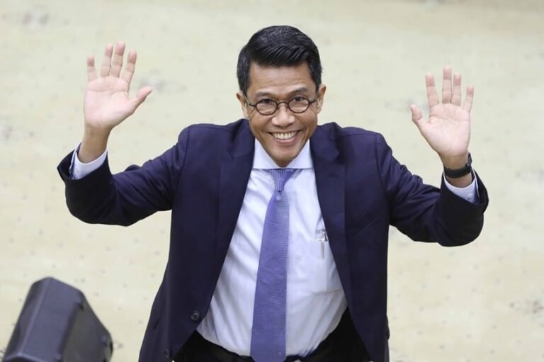 misbakhun-siap-mundur-dari-dpr-dan-kepengurusan-golkar-jxb