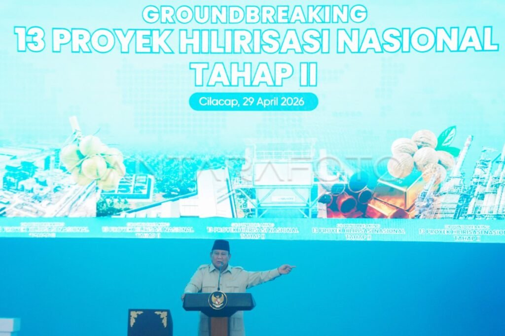 presiden-resmikan-13-proyek-hilirisasi-tahap-ii-1nlj3-dom