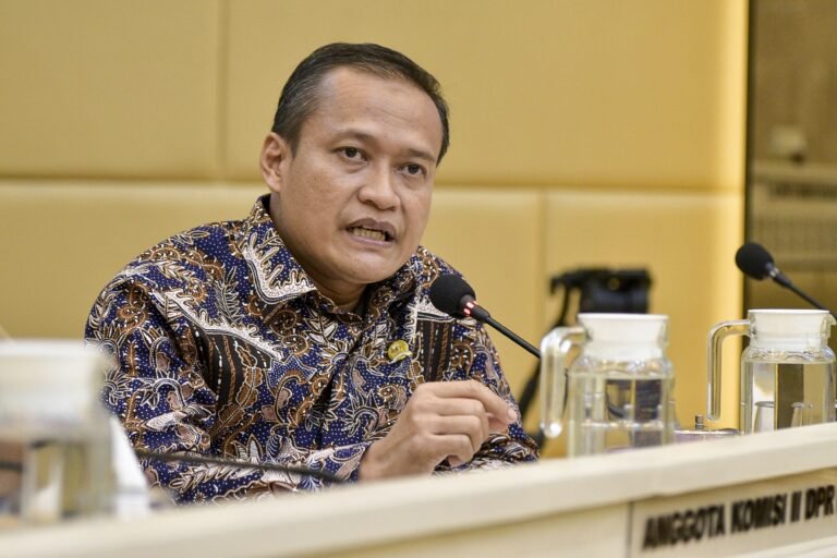 Anggota_Komisi_II_DPR_RI_Azis_Subekti__Foto__Ist_vel20251016093654