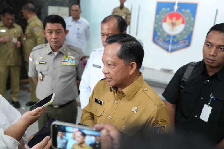 tito-mendagri-doorstop-el-nino-kemarau-kekeringan