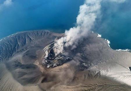 gunung_anak_krakatau