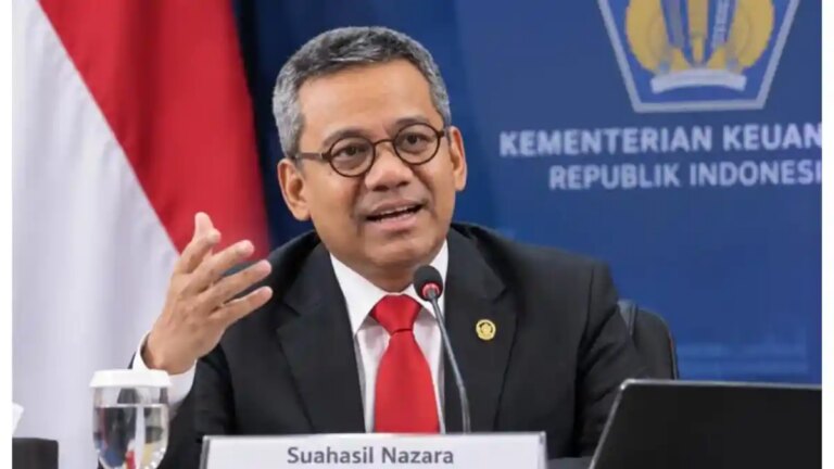 Suahasil-Nazara-Menteri-Keuangan-Republik-Indonesia