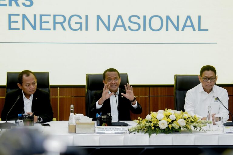 arsip-berita-perpres-107-2026-terbit-pemerintah-ubah-cara-impor-crude-bbm-dan-lpg-ymjqusl