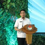 wakil-menteri-dalam-negeri-akhmad-wiyagus-saat-memberikan-ar-ncpy